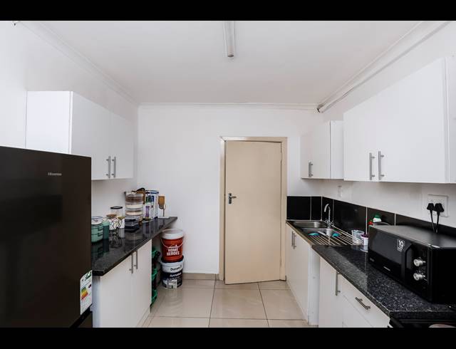 5 BEDROOM FREEHOLD FOR SALE IN SYDENHAM